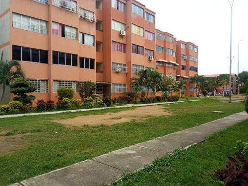 Imagen 3 de 21 de Apartamento En Alquiler En Urbanización Lechozal, Cagua.
