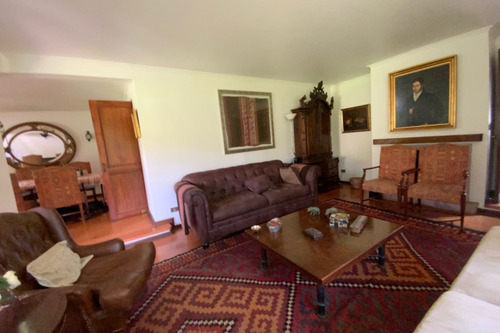 Uso Mixto Casa En Los Trapenses