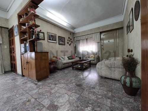 Imagen 21 de 30 de Casa Lote Propio Doble Frente Coch. Jdín Parrilla + Atelier De Trabajo De 143m²