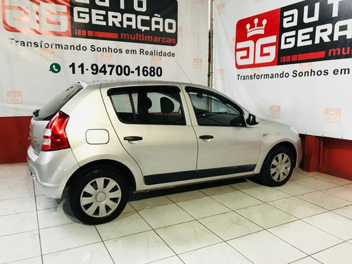 Imagem 3 de 13 de Renault Sandero Expression 1.6 8v (flex) Flex Manual