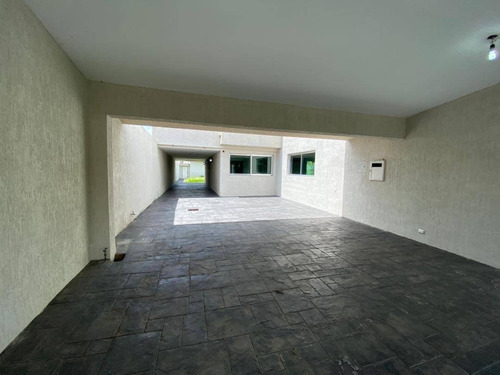 Imagen 13 de 16 de Casa En Venta En Guataparo Country Club C130579 Liseth Varela Tlf-04144183728