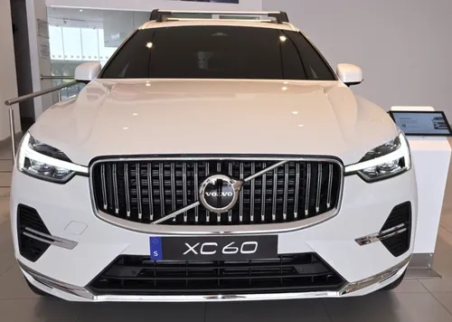 Volvo XC60 Recharge Plus T8