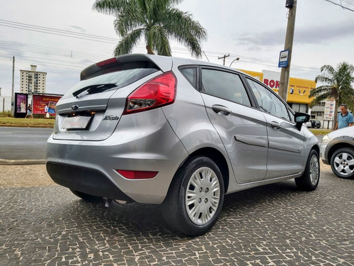 Imagem 7 de 14 de Ford Fiesta Hatch 1.6 16v 4p Se Flex