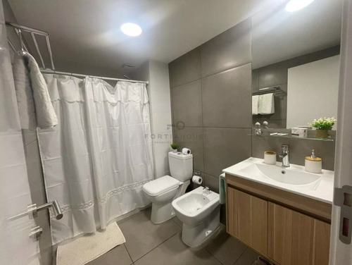 Hermoso Apartamento Un Dormitorio Y Garage , Unico