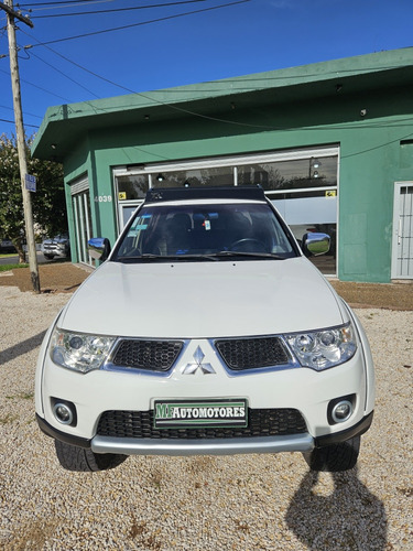 Mitsubishi L200 3.2 Cab Doble 4wd Cr 170cv Mt