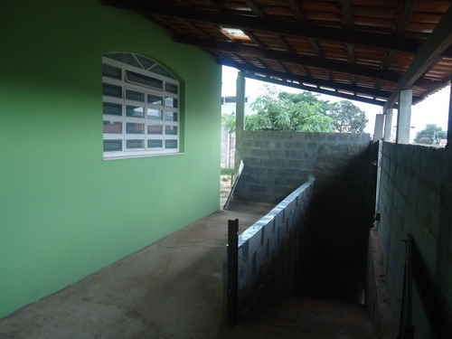 Imagem 4 de 23 de Casa À Venda, 3 Quartos, 1 Suíte, 1 Vaga, Realengo - Divinópolis/mg - 24620