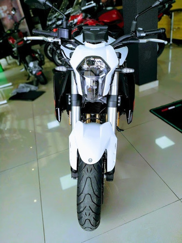 Imagen 2 de 25 de Benelli Tnt 600 I Hora 12 Tasa 0%, Permutas!