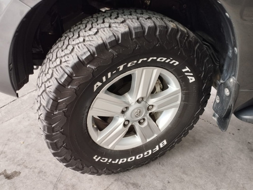 Imagen 10 de 10 de Toyota Land Cruiser