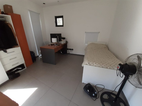 Imagen 13 de 14 de Casa En Venta En Parque Leloir