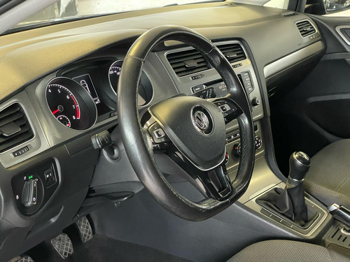 Volkswagen Golf 1.6 Trendline