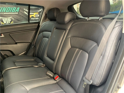 Imagem 9 de 11 de Kia Sportage 2.0 Lx 4x2 16v Flex 4p Automático