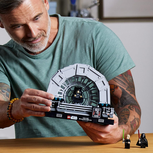 Lego Star Wars Salón Del Trono Del Emperador Diorama 7535...