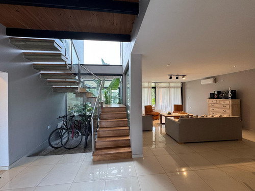 Casa En Country Alto Verde 2, Yerba Buena, Tucumán