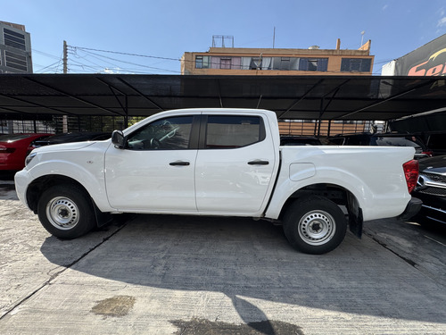 Nissan Frontier 2.5 Se Dc 4X2 Mt