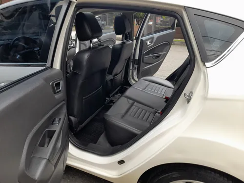 Ford Fiesta 1.6 Hatchback Titanium