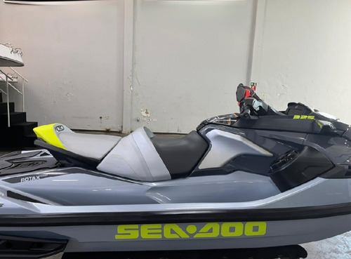 Jet Ski Seadoo Rxt X Rs 325, 2024 - Ñ Yamaha