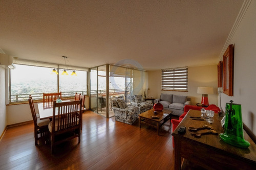 Vende Departamento, Mall Los Dominicos 4 Dormitorios, 3 Bañ