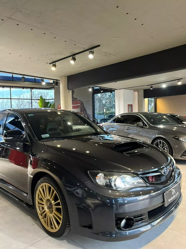Subaru Impreza 2.5 Sedan Sti-300 Mt