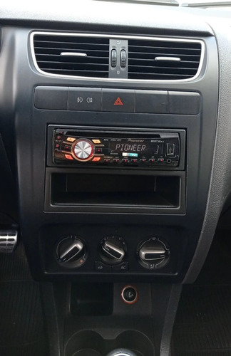 Imagem 4 de 14 de Volkswagen Spacecross 1.6 2013