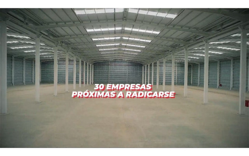Imagen 11 de 16 de Polo 52 Naves Industriales, La Inversión Del Momento