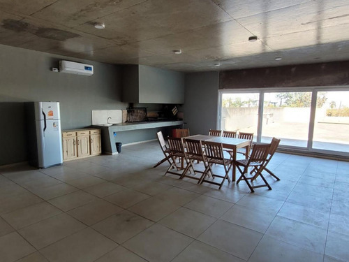 Tango Victoria 3 D. Depto De Un Dormitorio Con Balcón Y Vistas Al Rio. Unidad Amoblada Y Equipada