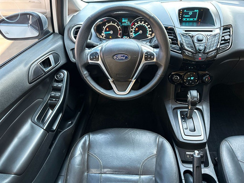 Ford Fiesta 1.6 TITANIUM HATCH 16V