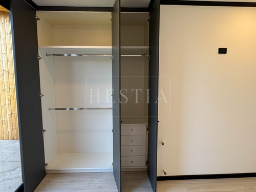 Casa Nueva De Excelentes Terminaciones En Seguro Condominio