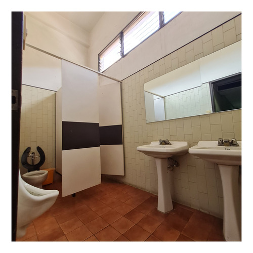 Imagen 5 de 8 de Alquilo Oficina 48m2 3h/2b/1p El Paraiso 8215