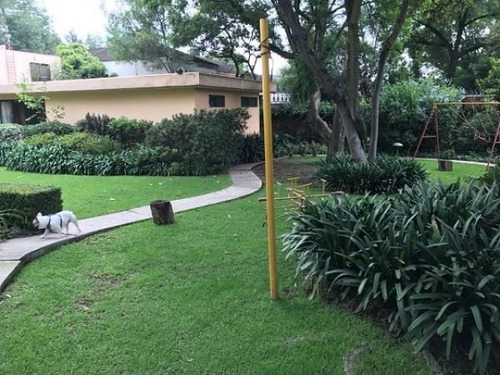 Casa En Venta En Lomas Hipódromo
