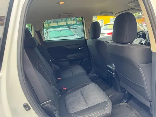 Mitsubishi Outlander 2.4 Es Cvt