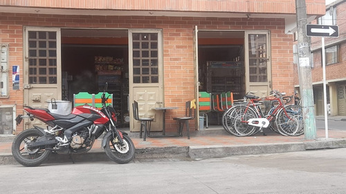 Vendo O Permuto, Gran Panadería Esquinera En Bogotá, Engativá. 
