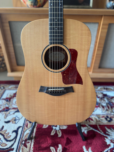 Violão Taylor Big Baby Bege (Usado)
