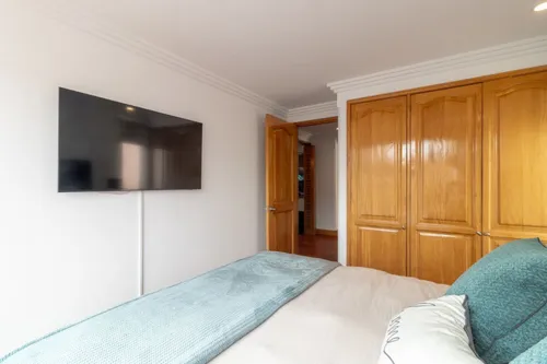 Apartamento En Venta En Chicó Navarra. Cod V16129