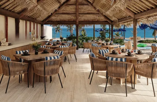 Villa Con Dos Pisos, Alberca, Acceso Al Mar En Venta, San Benito, Yucatán