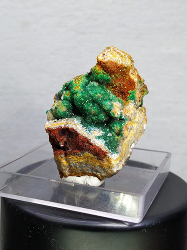 Mineral Raro Bayldonita #1 Verde Oscuro