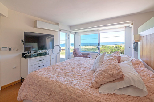 Casa En Venta 5 Dor, Vista Al Mar, Piscina