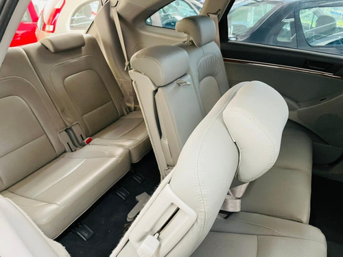Imagem 6 de 10 de Hyundai Veracruz Gls 3.8 V6 2011