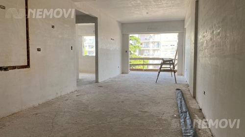 Imagen 12 de 27 de Departamento 3 Ambientes Con Balcón Piscina Parrillas - Villa Luro