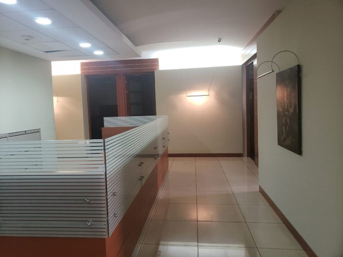 Imagen 2 de 17 de Oficinas En Av. Central Torres Bioparque , Col. San Pedro D