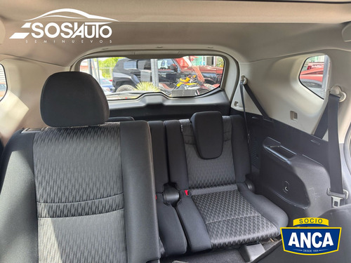 Nissan X-Trail 2.5 Exclusive 3 Row Cvt