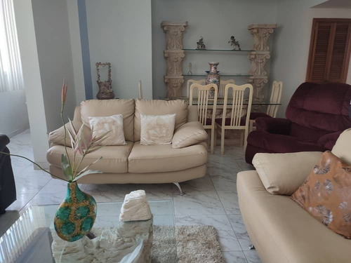 Imagen 7 de 28 de Mariaestela Boada, Vende Excelente Apartamento En Lecheria. 04248354464