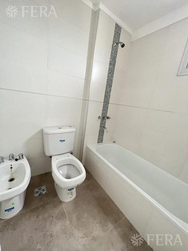 Imagen 12 de 12 de Venta Departamento 2 Ambientes Con Balcón En Quilmes (30649)