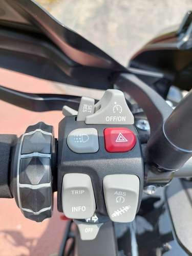 Imagen 9 de 15 de Bmw S 1000 Xr 2019 Triple Black