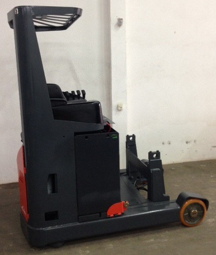 Empilhadeira Elétrica Retrátil R17 Br - 1,7ton - Linde