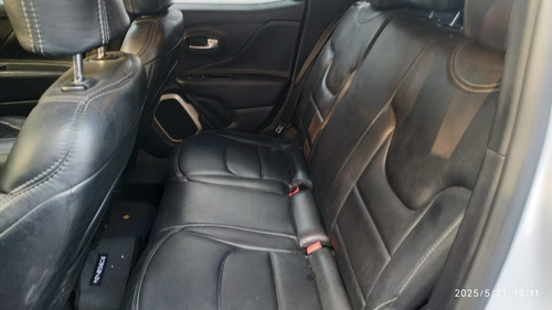 Jeep Renegade 1.8 Longitude Flex Aut. 5p
