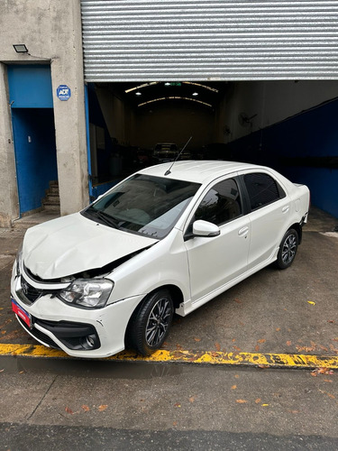 Toyota Chocado Etios Platinum 1.5 4a/t