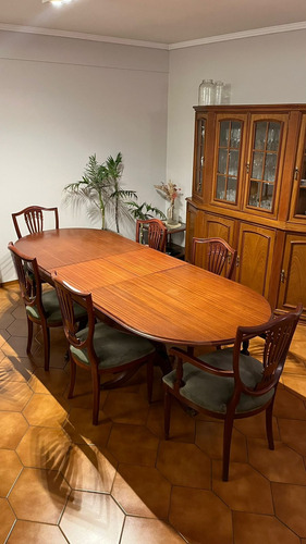 Juego De Mesa Extensible Y 8 Sillas Con Cabezales Inglés Marrón Liso (Usado)