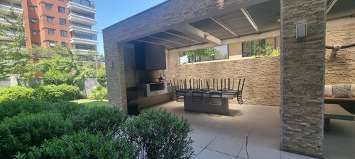 Las Condes Penthouse 185 M2 4 D Y 3 B Vista Despejada!