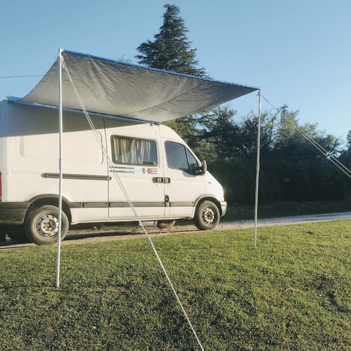 Imagen 13 de 14 de Renault Master Dci 120 Medio