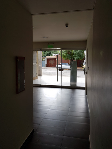Dpto Alquiler Alvear 600 1 Dor C/balcon - Frente